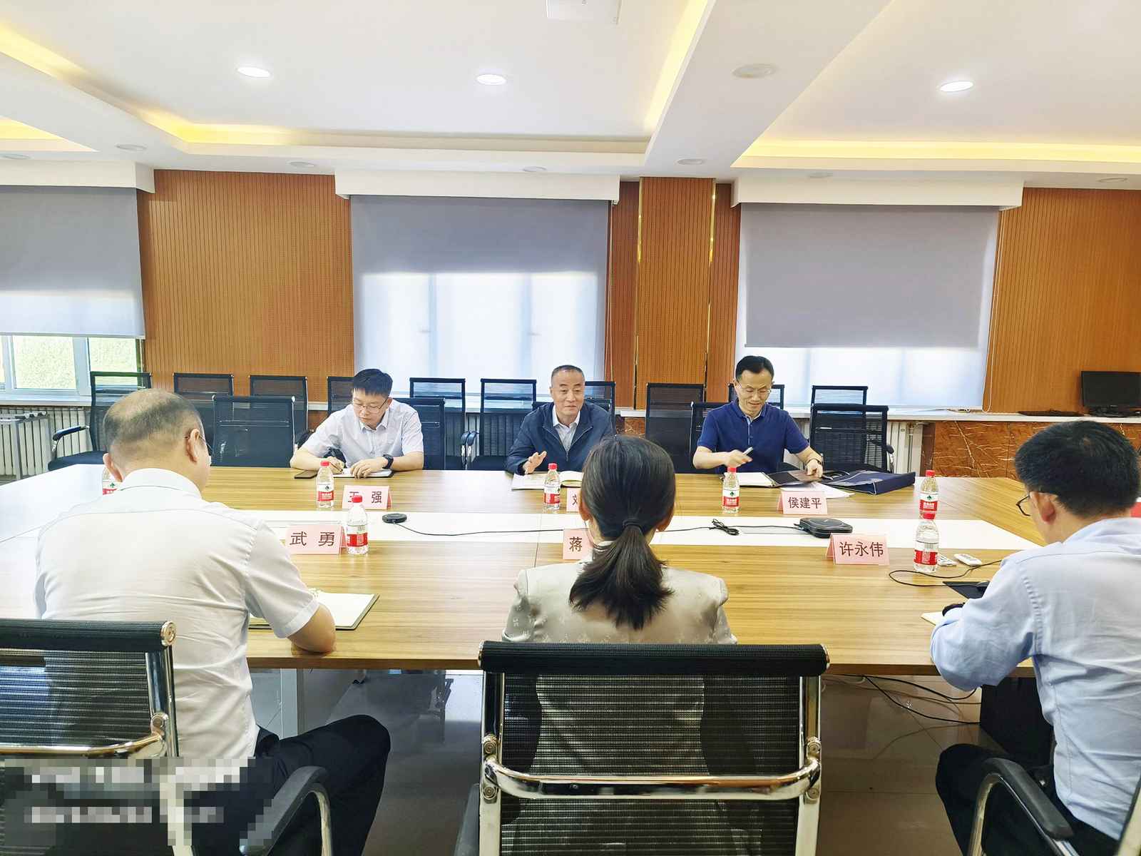 克拉瑪依市政協(xié)黨組書(shū)記、副主席劉波濤到公司考察調研(圖2)